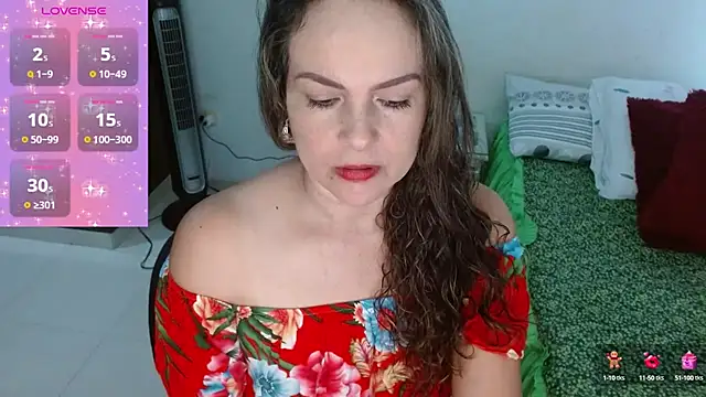 Snapshot of Daniella_Fellers chatting on 02.08.25 Daniella Fellers online show from 02.08.25