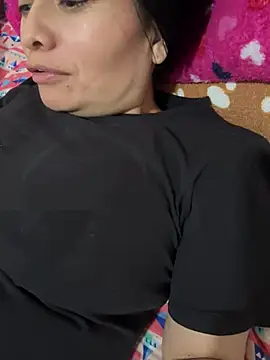 Snapshot of Janna099 chatting on 03.12.25 Janna099 online show from 03.12.25