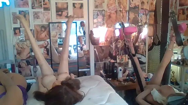 luvs2cumm69 online show from 03.19.26