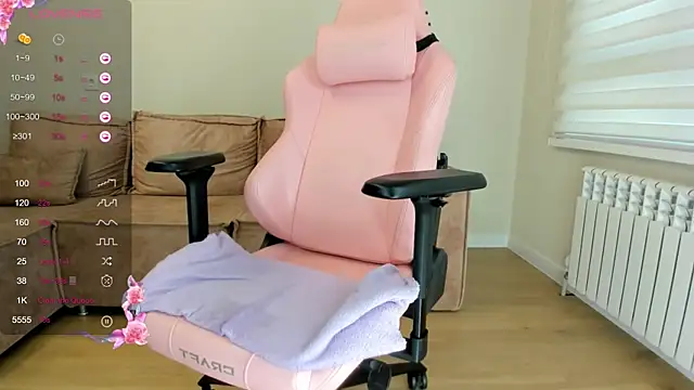 Lee yoo online show from 02.03.25