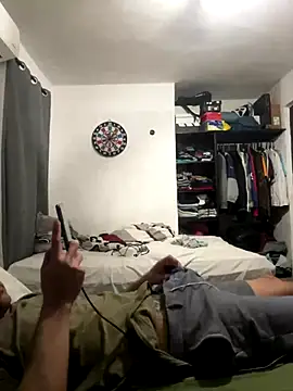 Magicerosxx69 online show from 12.19.25