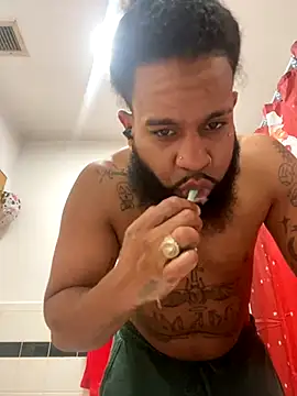 MilkyMontana online show from 12.07.24