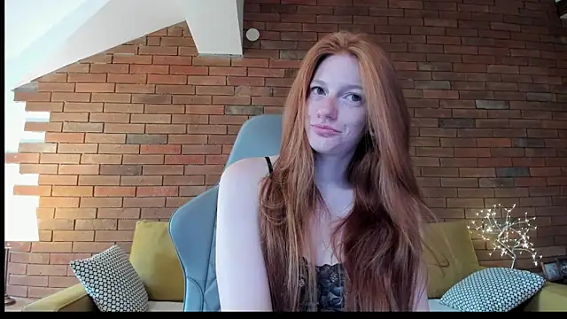 Aliceginger99 online show from 09.14.25