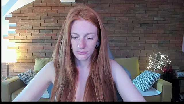 Aliceginger99 online show from 09.19.25