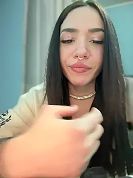 Snapshot of ShannonShanny chatting on 01.24.25 ShannonShanny online show from 01.24.25