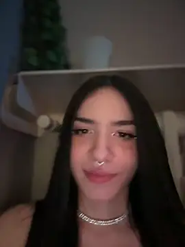 Snapshot of ShannonShanny chatting on 03.15.25 ShannonShanny online show from 03.15.25