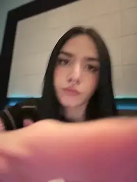 Snapshot of ShannonShanny chatting on 03.22.25 ShannonShanny online show from 03.22.25