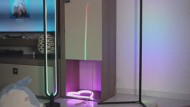 Moan4u online show from 10.06.25