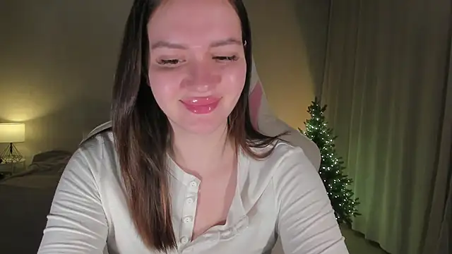 Snapshot of Sonia_moon_ chatting on 01.07.25 Sonia moon  online show from 01.07.25