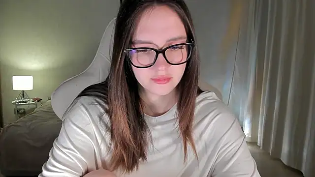 Snapshot of Sonia_moon_ chatting on 01.15.25 Sonia moon  online show from 01.15.25