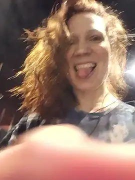 Exhibitionsplit online show from 01.18.26