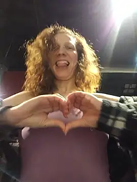 Exhibitionsplit online show from 02.13.26