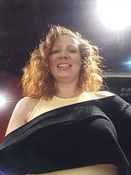 Exhibitionsplit online show from 02.21.26