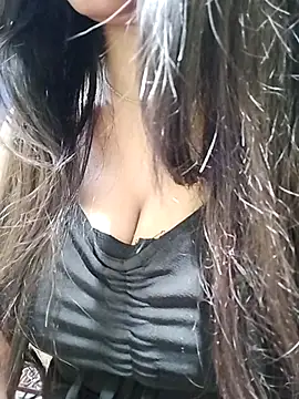 Shreya727 online show from 11.18.25