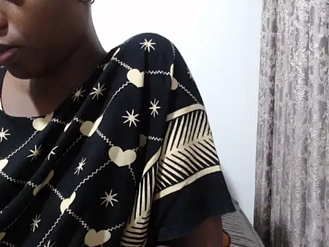 Snapshot of black___ghodess chatting on 04.18.26 black ghodess online show from 04.18.26