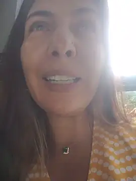 Snapshot of scarlett_moore chatting on 05.17.26 scarlett moore online show from 05.17.26