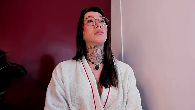 sweet karinpaz777 online show from 05.19.26