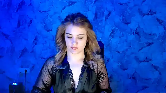 nika gold1 online show from 04.15.26