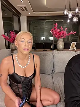 Snapshot of SexOnMyLvL chatting on 01.09.25 SexOnMyLvL online show from 01.09.25