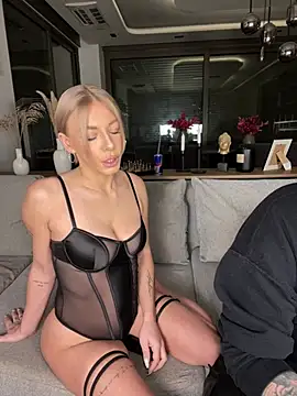 Snapshot of SexOnMyLvL chatting on 01.17.25 SexOnMyLvL online show from 01.17.25