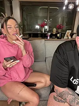 Snapshot of SexOnMyLvL chatting on 01.27.25 SexOnMyLvL online show from 01.27.25