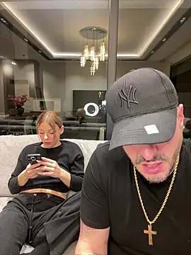 Snapshot of SexOnMyLvL chatting on 03.01.25 SexOnMyLvL online show from 03.01.25