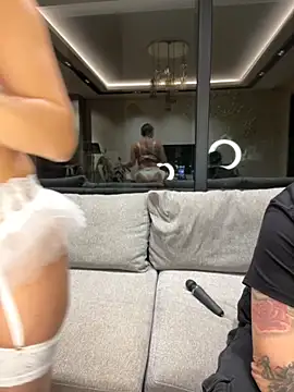 Snapshot of SexOnMyLvL chatting on 10.05.25 SexOnMyLvL online show from 10.05.25