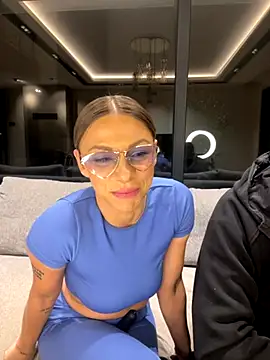 Snapshot of SexOnMyLvL chatting on 10.13.25 SexOnMyLvL online show from 10.13.25