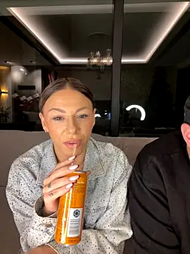 Snapshot of SexOnMyLvL chatting on 11.06.25 SexOnMyLvL online show from 11.06.25