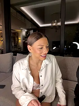 Snapshot of SexOnMyLvL chatting on 11.09.25 SexOnMyLvL online show from 11.09.25