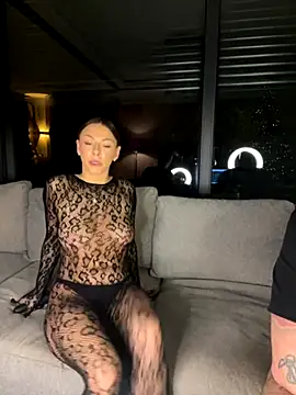 Snapshot of SexOnMyLvL chatting on 11.20.25 SexOnMyLvL online show from 11.20.25