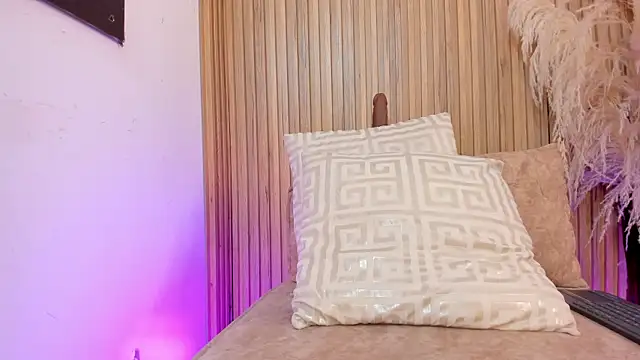 sofhiaa adaams online show from 02.09.26