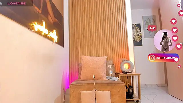 sofhiaa adaams online show from 06.12.26