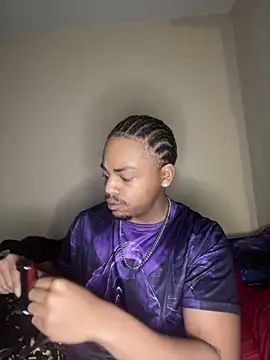 Snapshot of Elgrazonamor chatting on 12.29.24 Elgrazonamor online show from 12.29.24