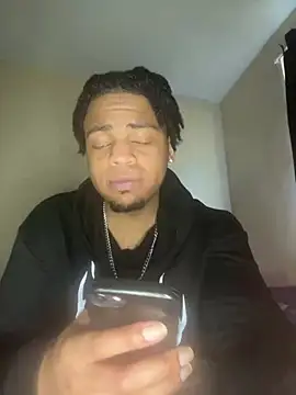 Snapshot of Elgrazonamor chatting on 02.22.25 Elgrazonamor online show from 02.22.25