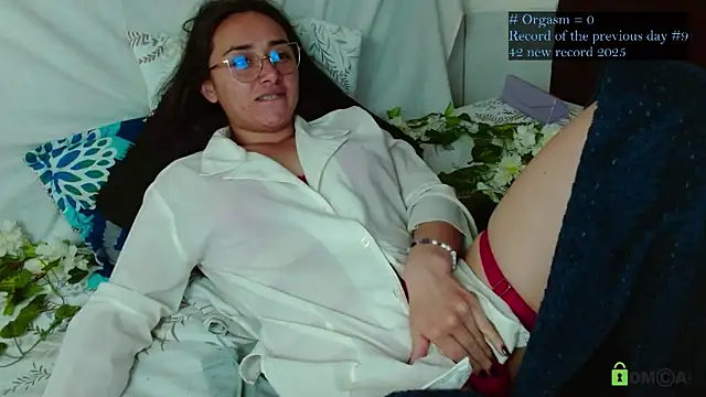 Hot Candy  online show from 02.16.26