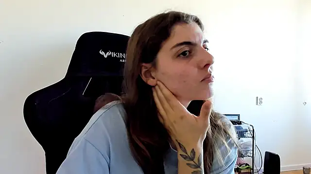 Snapshot of emmamurrr chatting on 09.29.25 emmamurrr online show from 09.29.25