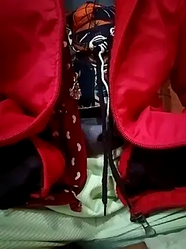 Snapshot of Mangla_Bhabhi chatting on 01.12.25 Mangla Bhabhi online show from 01.12.25