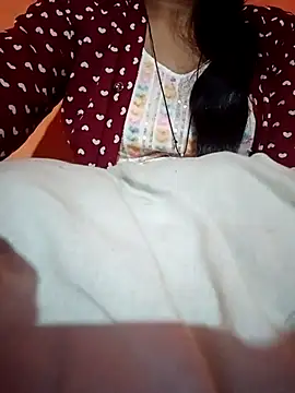 Snapshot of Mangla_Bhabhi chatting on 01.25.25 Mangla Bhabhi online show from 01.25.25