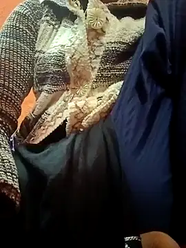 Snapshot of Mangla_Bhabhi chatting on 11.07.25 Mangla Bhabhi online show from 11.07.25