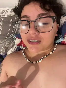 isabeautyx19 online show from 05.24.26