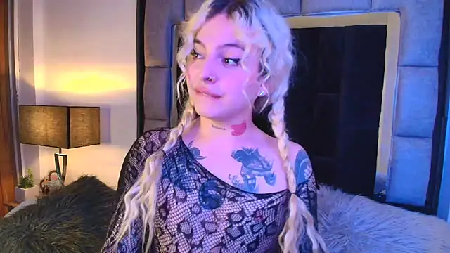 Bonnie vega online show from 03.21.25