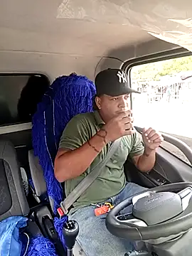 Snapshot of yoryisexi chatting on 10.12.25 yoryisexi online show from 10.12.25