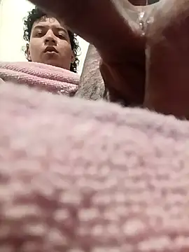 Snapshot of yoryisexi chatting on 12.23.25 yoryisexi online show from 12.23.25