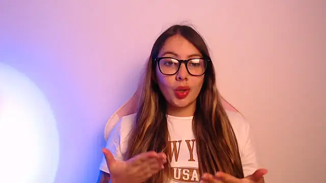 Snapshot of lalawhitte chatting on 01.17.26 lalawhitte online show from 01.17.26