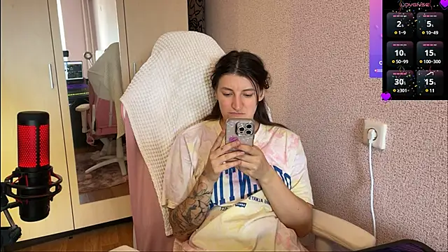 Katrin  kiss online show from 03.12.25