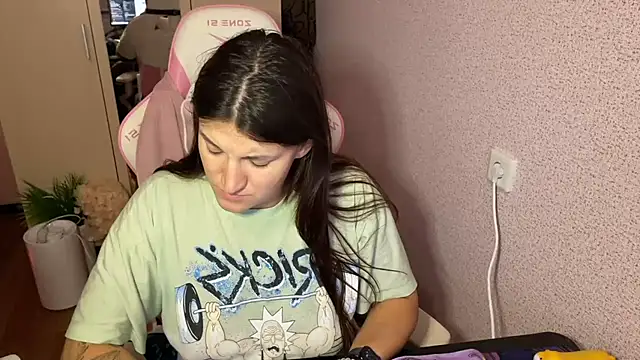 Katrin  kiss online show from 11.26.25