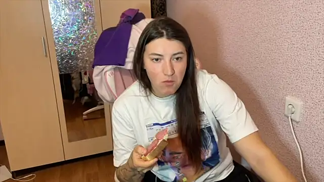 Katrin  kiss online show from 03.14.26