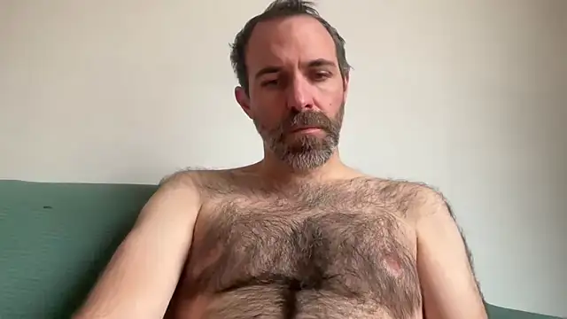 Snapshot of Brianjonest chatting on 11.06.25 Brianjonest online show from 11.06.25