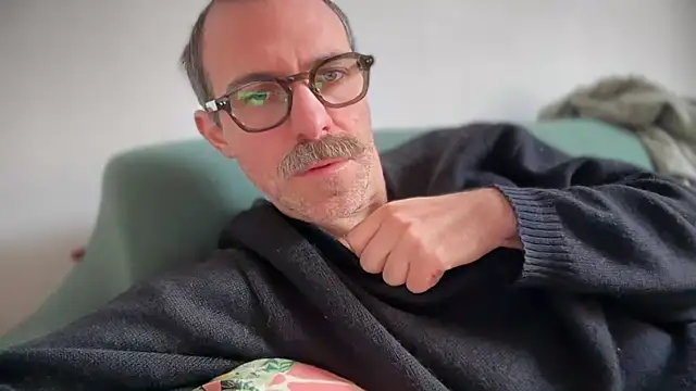 Snapshot of Brianjonest chatting on 02.10.26 Brianjonest online show from 02.10.26